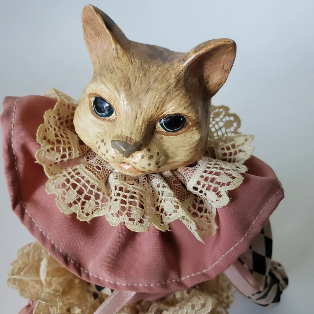 Vintage Katherine's Collection Wayne Kleski Cat Porcelain Face Doll Clow…